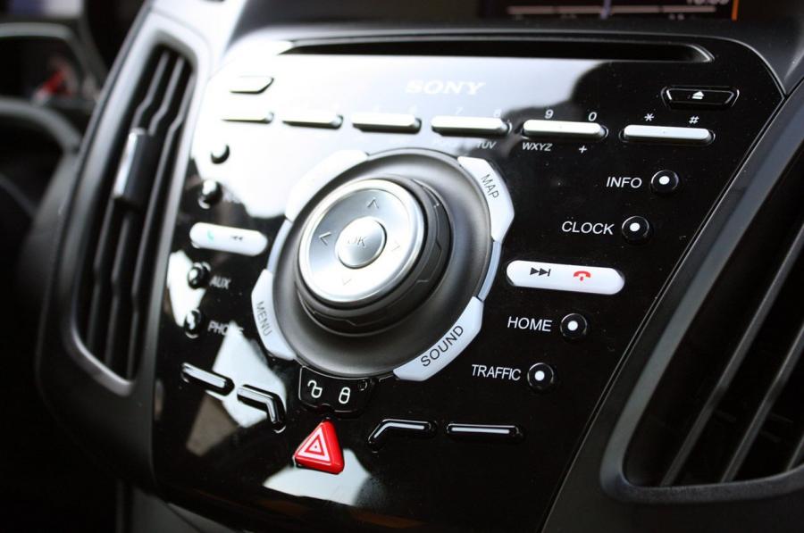  Ford Focus ST 2013 года  (фото 64 из 92)